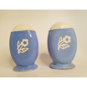 VTG Harker Pottery Cameoware Blue Dainty Flower Salt/Pepper Shakers